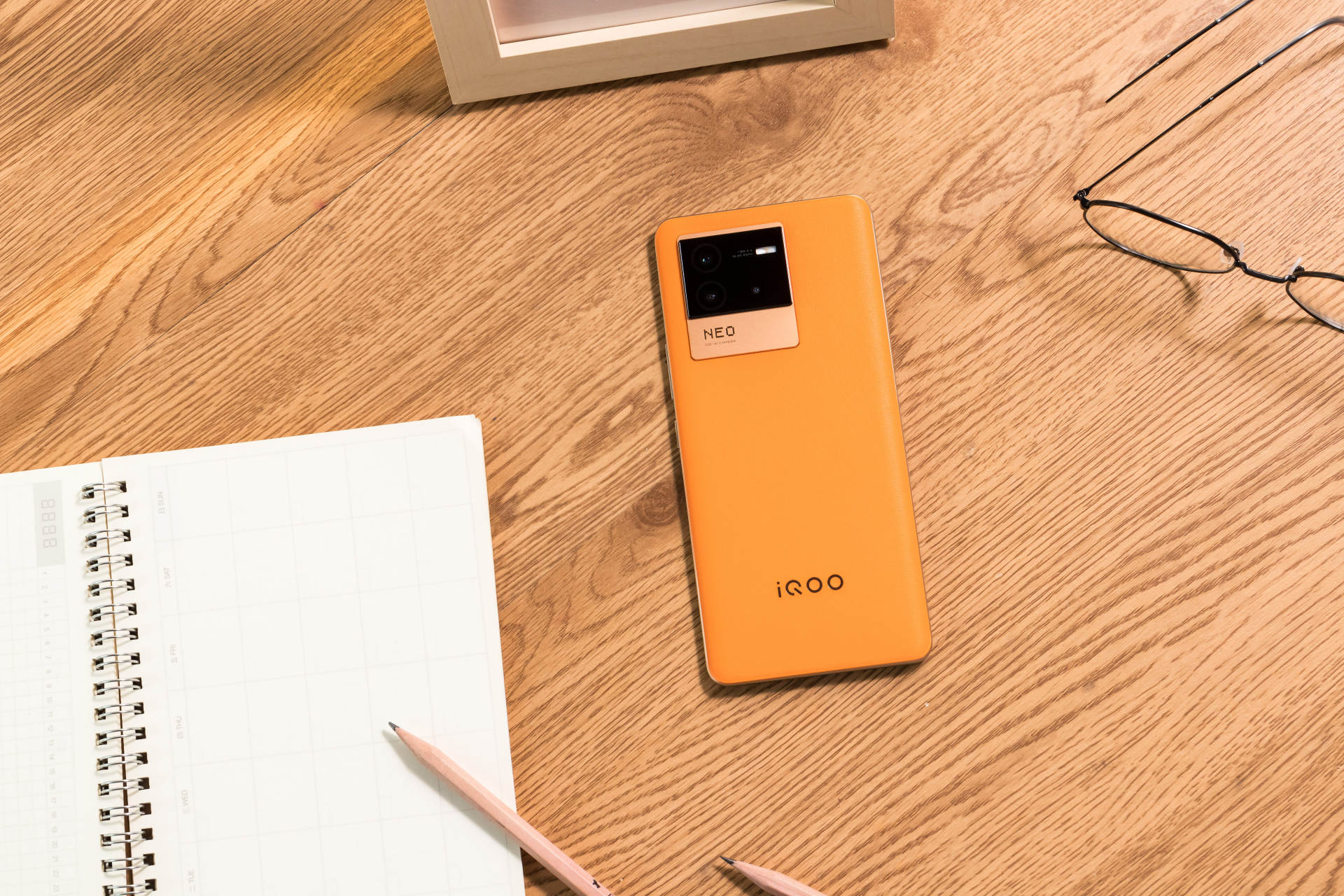 iqoo neo6|全面发展彰显旗舰姿态，iQOO Neo6成为硬核用户新选择