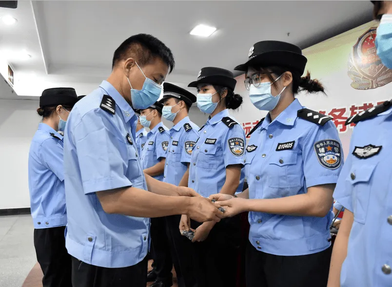 招聘|辅警待遇为什么一直难以如人意？