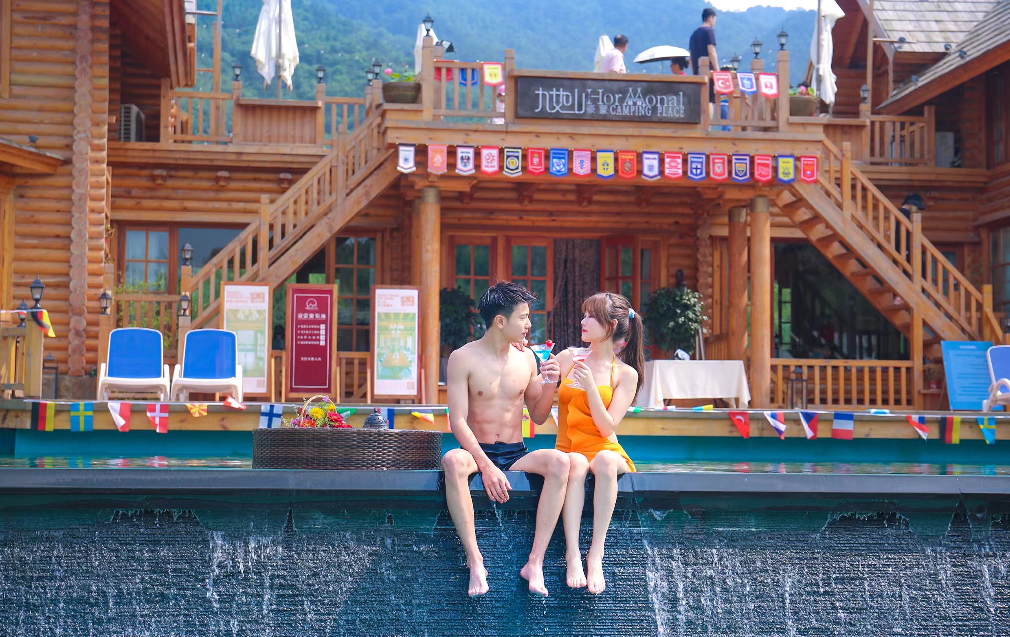 情侣|情侣民宿 | 住进被浪漫微醺的红酒桶里