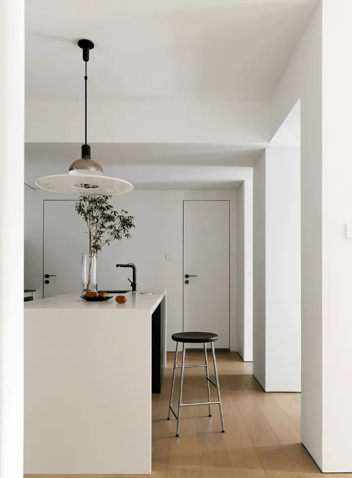 拆除墙体、通透明亮:65m2的惬意阳光小屋,处处都是小心机!