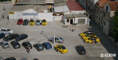 张扬|辣妹版「宿醉」，养眼烧脑尺度非凡