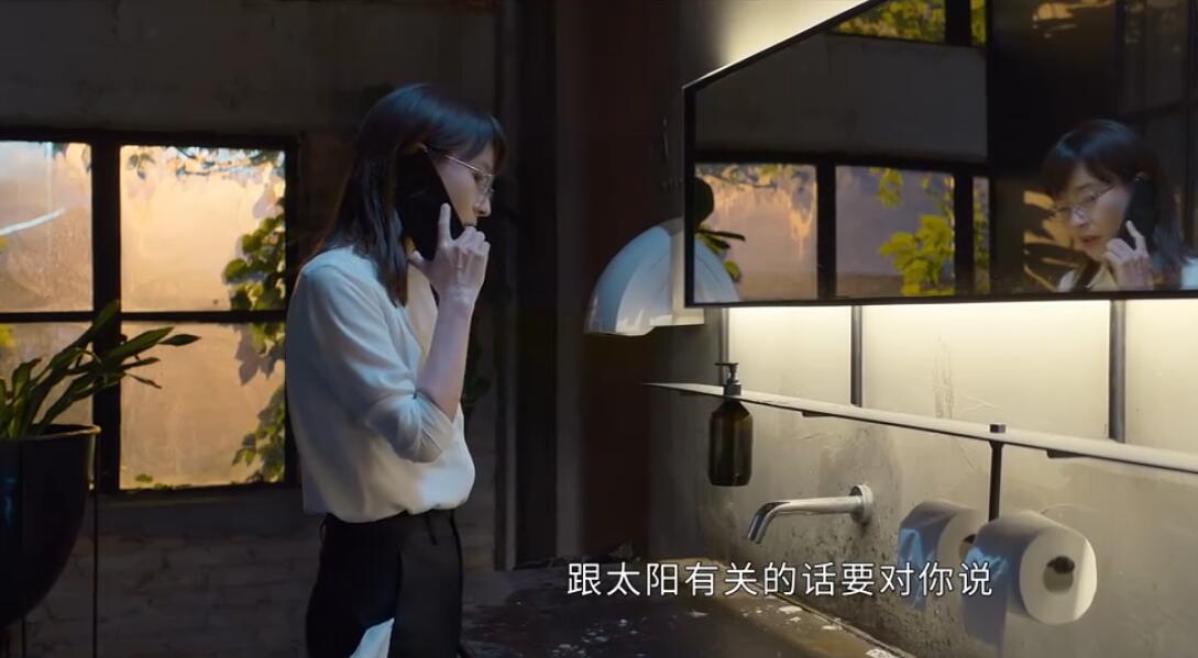 乔绍廷|今晚月色真美,到底有什么玄机,《庭外·落水者》挖坑不填坑