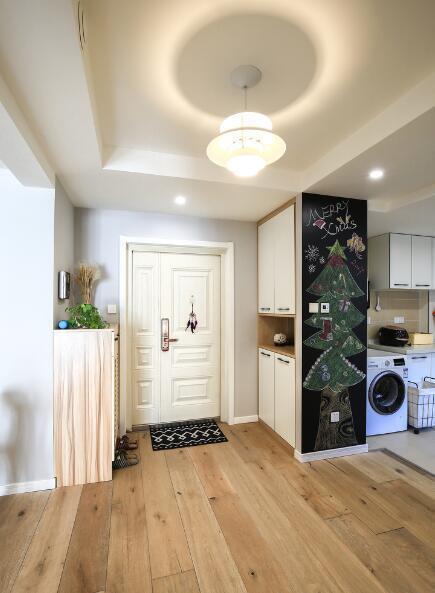 入户还在装鞋柜?其实一点都不实用,直接打一排柜子好处更多!