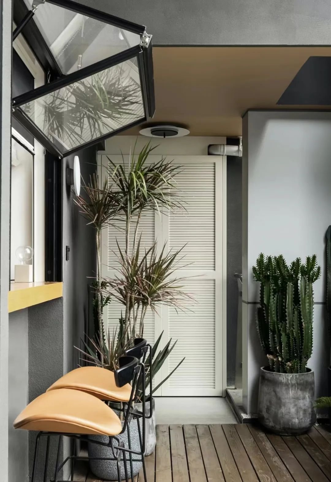 头一次见!141㎡居然把阳台做成吧台,满满人间烟火气~