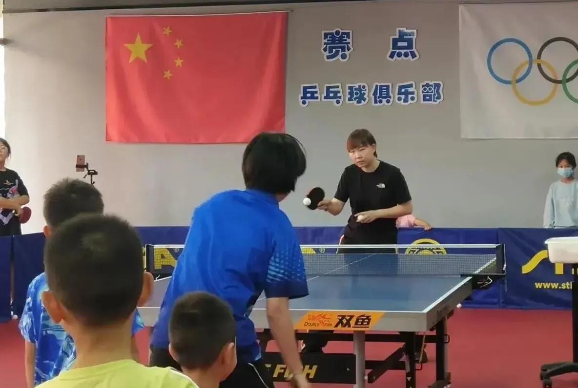 利物浦|国乒吹响集结号！陈梦裙装太美，王曼昱回京好萌，朱雨玲病愈归来