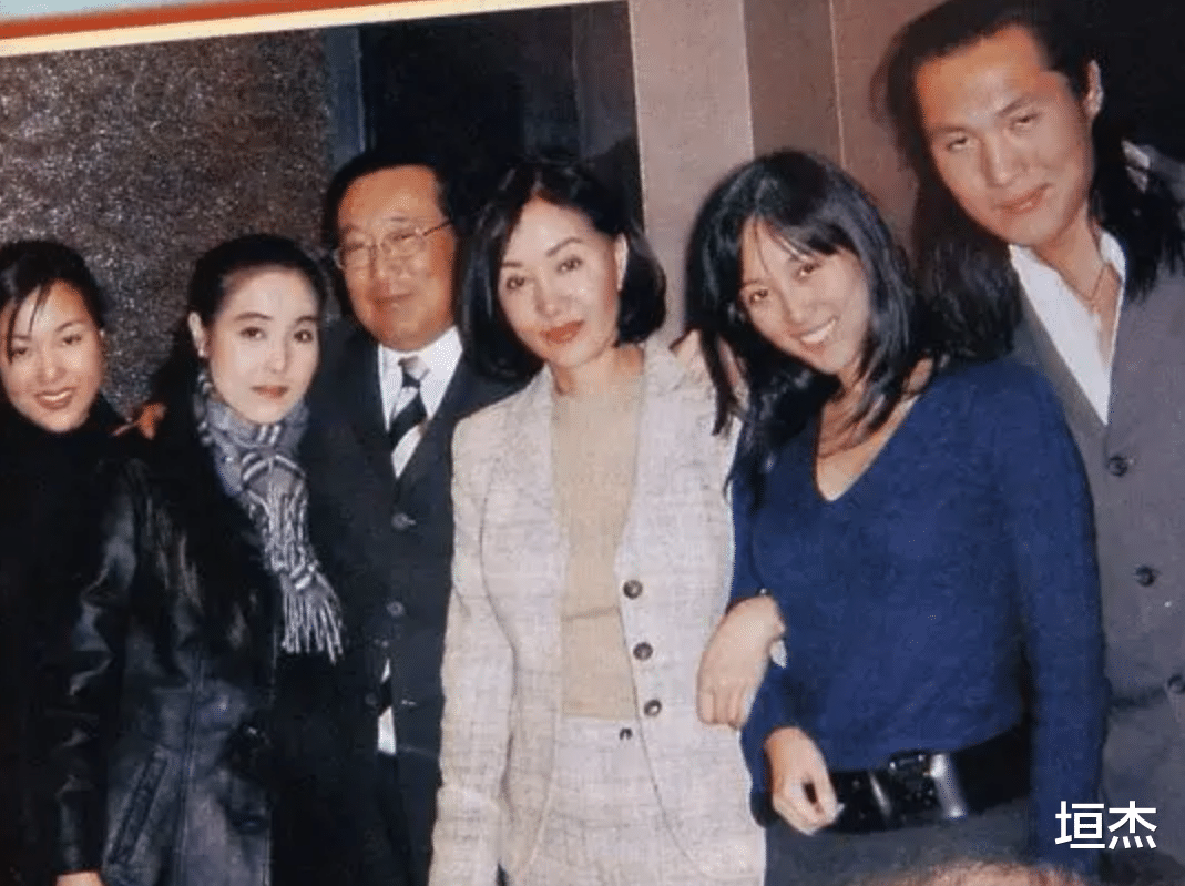 豪门|船王儿媳何莉莉：嫁入豪门后忍了43年，熬死海王丈夫，独揽70亿