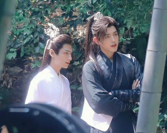 皓衣行|积压超一年，热度破47亿，《皓衣行》凭啥是待播双男主“顶流”？