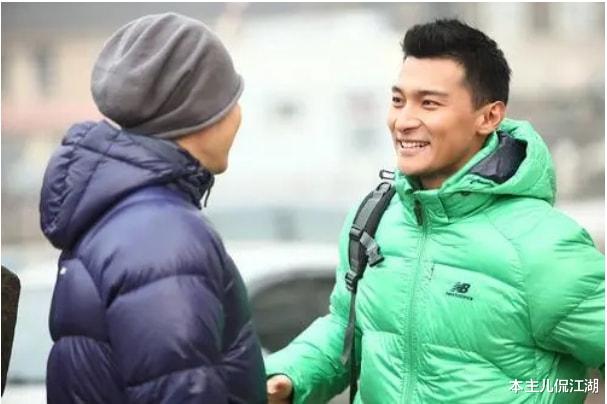 贺刚|贺刚：靠模仿刘德华出道，39岁仍单身一人，出道17年都不红