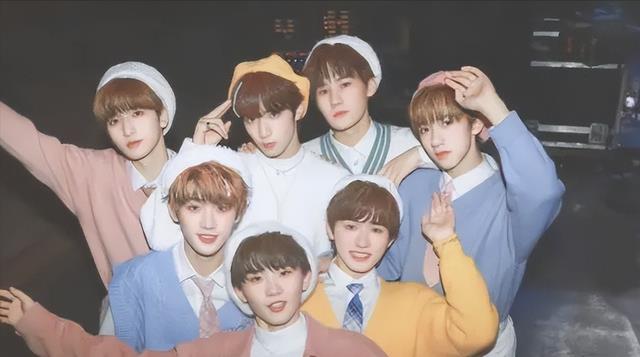 时代少年团|时代少年团私物被高价出售,一个纽扣戒指两万,网友:想钱想疯了