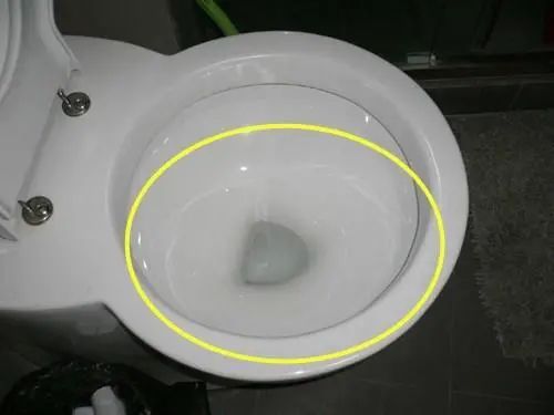 马桶坑水位变低原来问题这么多,怪不得我家马桶每天堵!