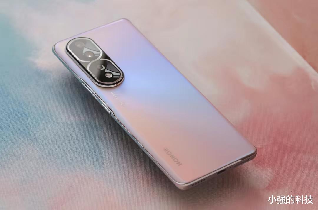 USB|3500-4500元手机推荐 这三款高颜值强性能 都是这个价位段的佼佼者