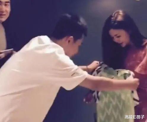 周星驰|猜中阿根廷队战胜法国队，周星驰的爱犬也要加入预测帝队伍吗？