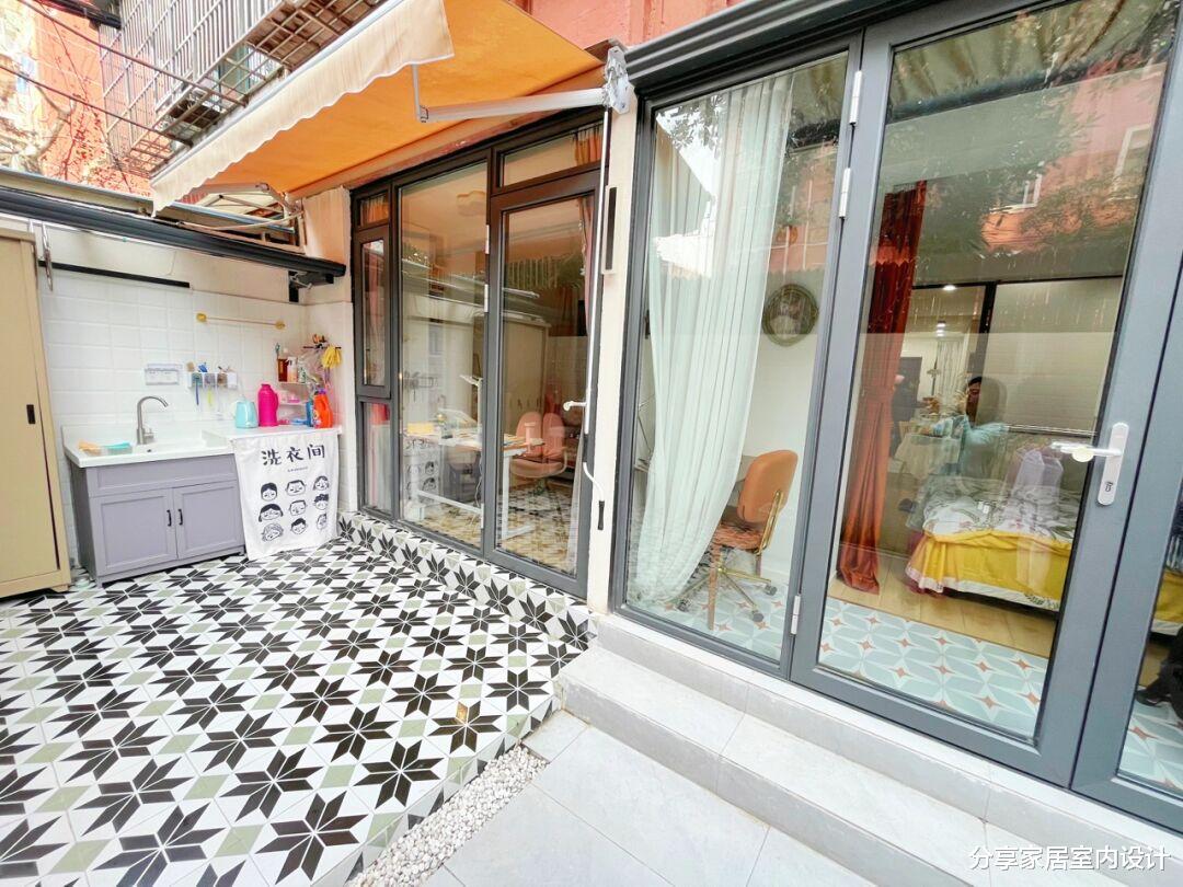 她家46平蜗居,进屋就被入户玄关迷住,露天阳台太喜欢啦,分享下