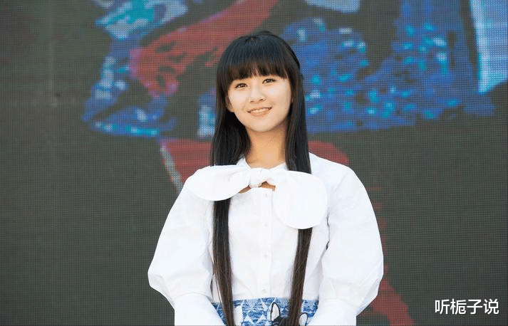 小彩旗|8年后再看小彩旗：从一战成名到杳无音信，不愿当第二个杨丽萍