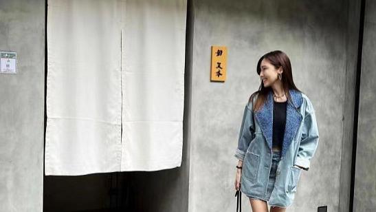 林志颖|陈若仪晒与老公居家日常，带林志颖晒太阳称对他身体好，体贴十足