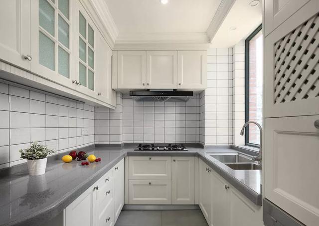 踩了800多次坑才敢告诉你:厨房这7样东西,一样都不能少装