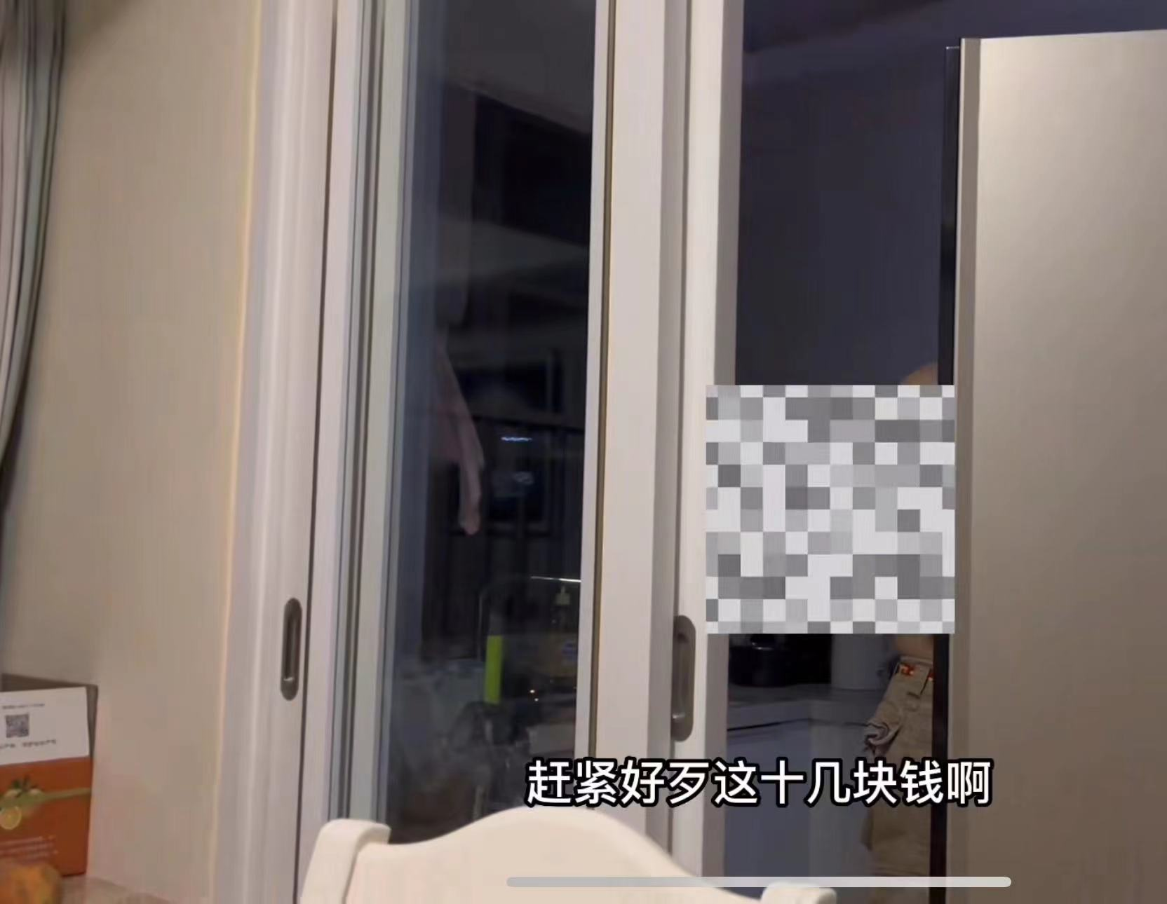 吴琼|吴琼携一家三口度假！素颜生图太真实，一路吐槽嫌弃小15岁老公