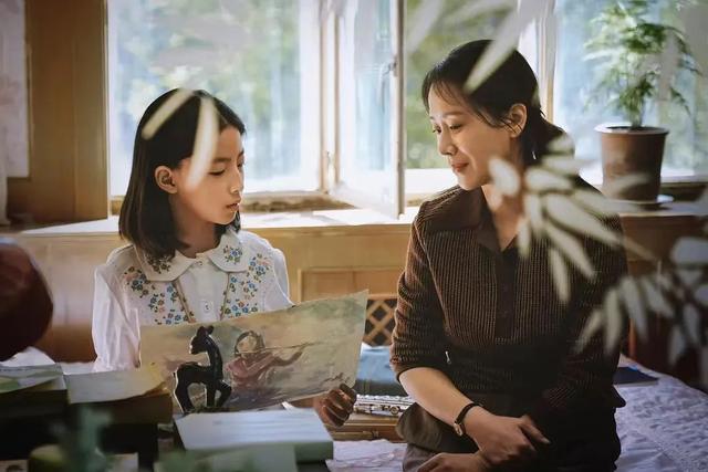 易烊千玺|开年悬疑短剧,专业影评人一致好评,普通观众却反响平平