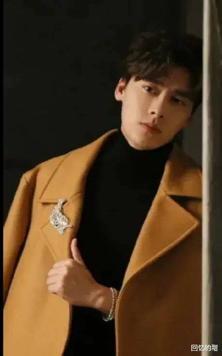 李易峰|李易峰事件,这是墙倒众人推的节奏吗?