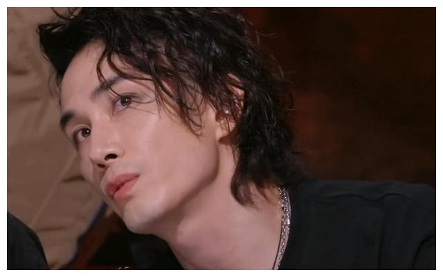 郑钧|《披哥2》再分组:马頔不装了,郑钧不拽了,我却被吴卓羲圈粉了