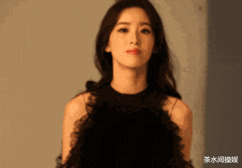 校花|娱乐圈红过的校花遍地跑,有人离婚,有人变笑话,混出头的没几个