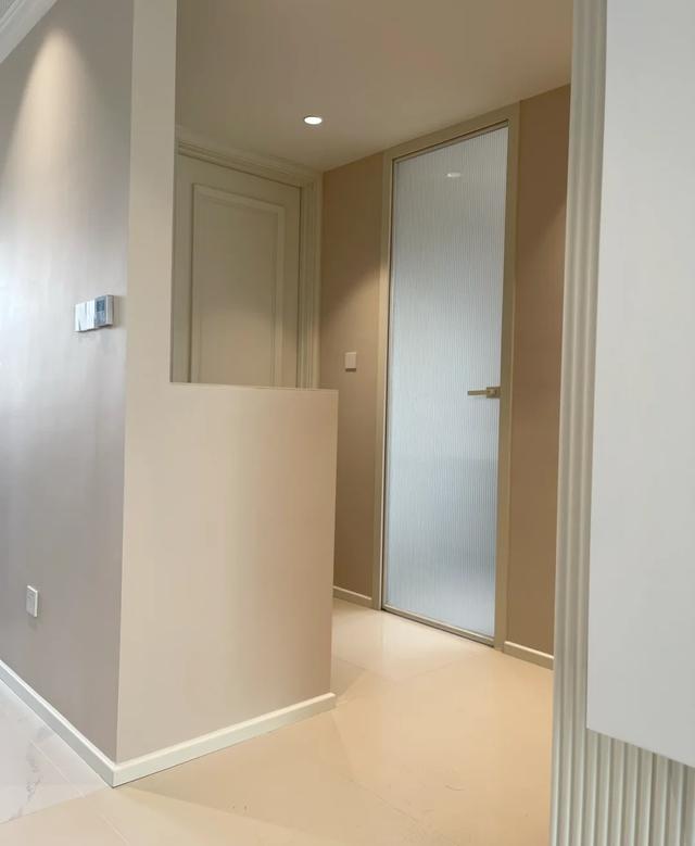 90后独居女孩的家,因太会布置而走红,网友:这是每个女孩的梦想