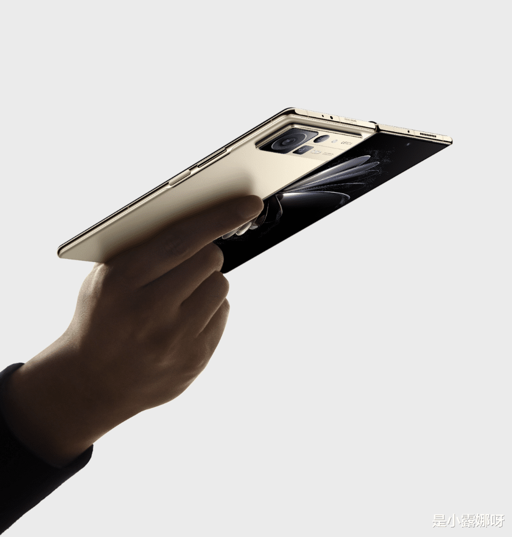 脱胎换骨啊！小米新一代折叠旗舰MIX Fold2发布，成最薄折叠屏手机