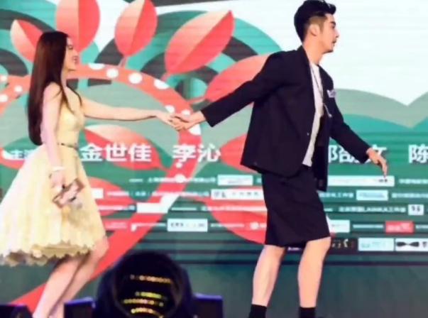 刘亦菲|金世佳刘亦菲被磕CP,冷门遭热议,网友:你猜是谁买的热搜