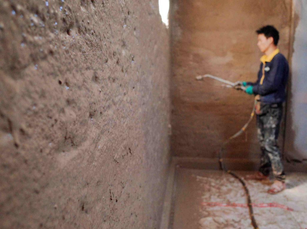 别墅地下室渗漏返潮发霉怎么办？|一个施工案例看懂负一层防水防潮防结露是怎么处理的