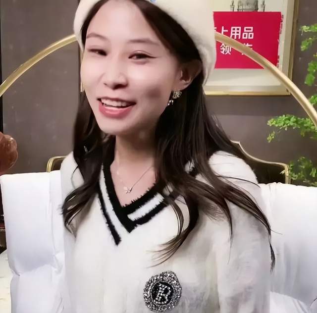 带货|开封舅舅曾为真相奔波，女儿许家妮妮带货人气爆棚，却被投篮下播