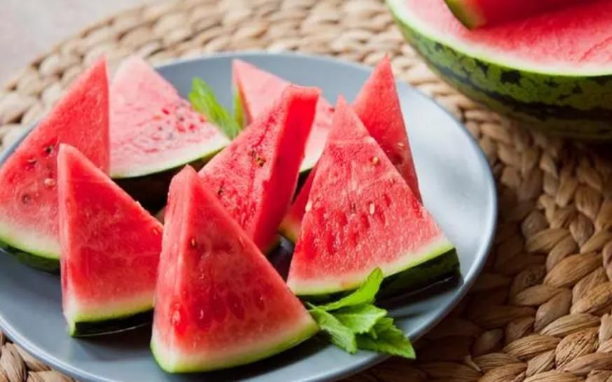 水果|糖友须知:6种水果升血糖,建议少吃,6种水果降血糖,或可常吃