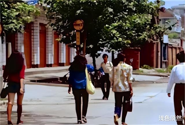 1991年四川女孩被拐,被兄弟俩买走,一女同侍两夫