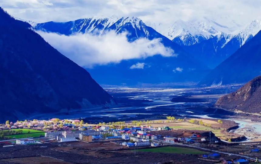 旅行|在中国这几个地方旅行，看起来像在周游世界，你能说你是在国外吗