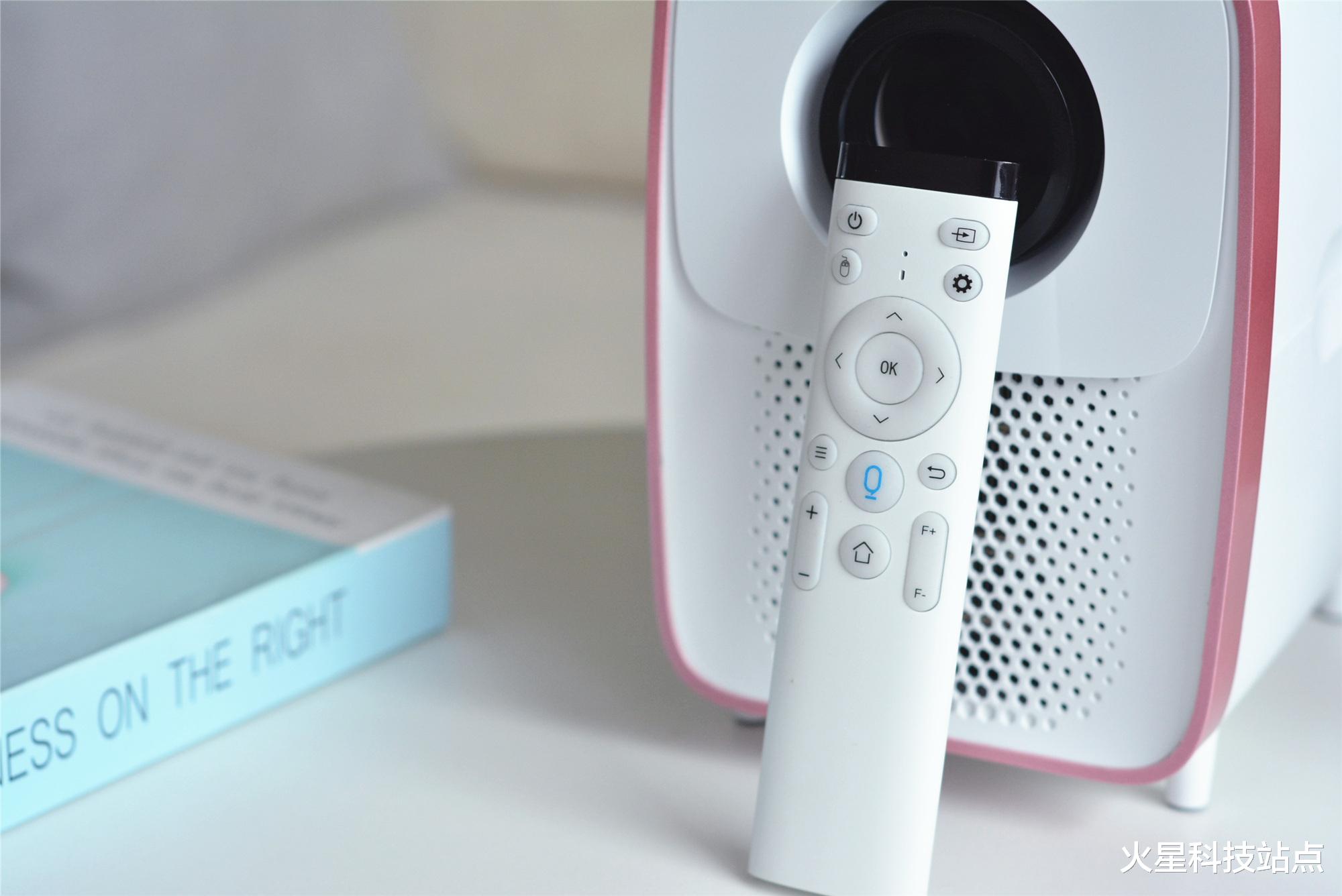 Windows|1080P分辨率，支持語音控制，國產(chǎn)刻刻D5智能投影評測