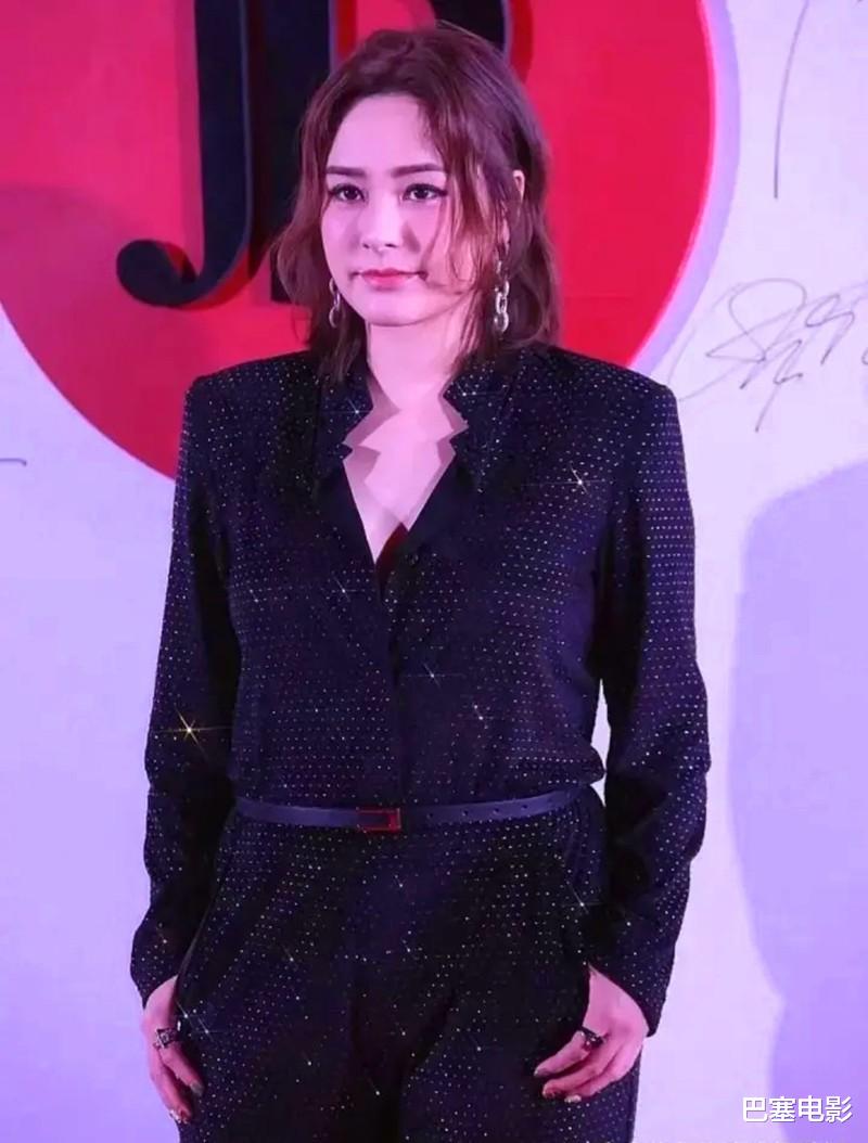 蒋欣|身材和脸不配的女明星，有的长相五分、身材满级，有的只有脸能看