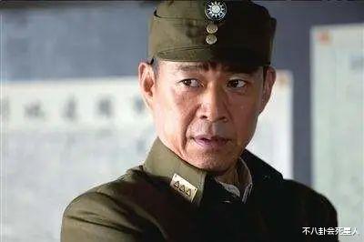 男神|60岁的年纪20岁的身材，这些老牌男神，让中年发福的男星脸红