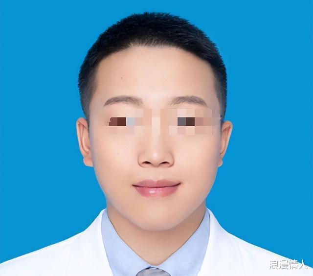 案例:重庆护士举报医生丈夫权色交易,收受回扣,不堪细节曝光