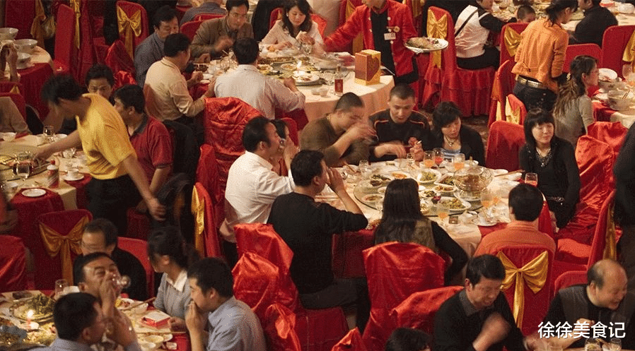 大冬天，上了年纪想喝点酒行不行？行家：可以喝，但要牢记这3点