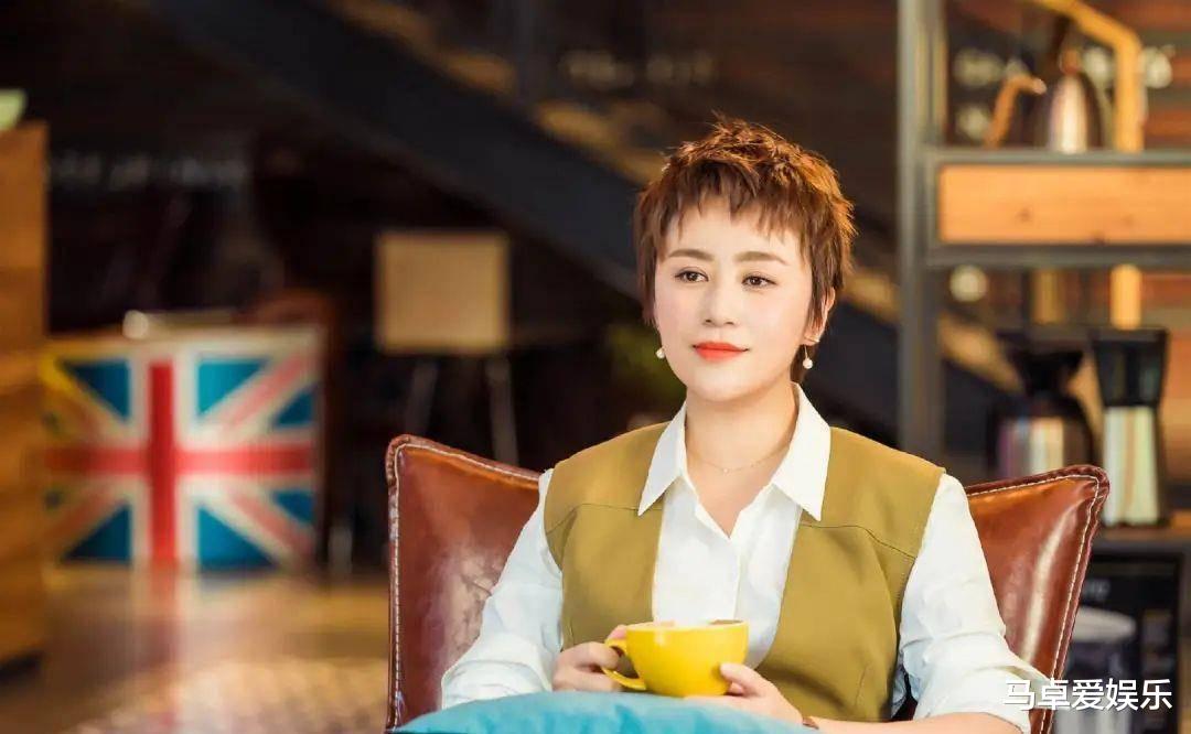 马丽|相差11岁的恋爱，甜过偶像剧：姐姐的人生，比你想得美