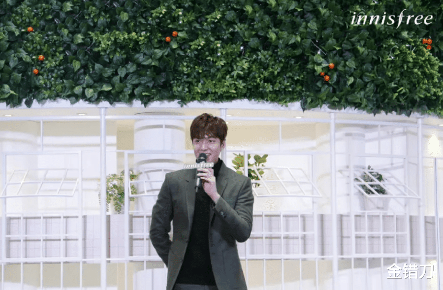 |一个表情包,年赚40亿!韩国最能抢钱的公司,为何被逼出中国?