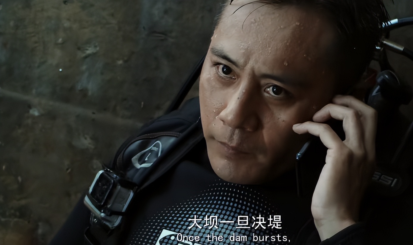 刘烨|首播拿下飙升榜第一，我断言：刘烨这部军事大片，很快会火向全国