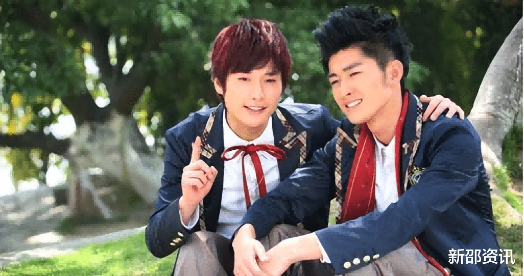 |内娱尽头是直播?转行带货12位明星,有人下跪道歉,有人捐款外逃