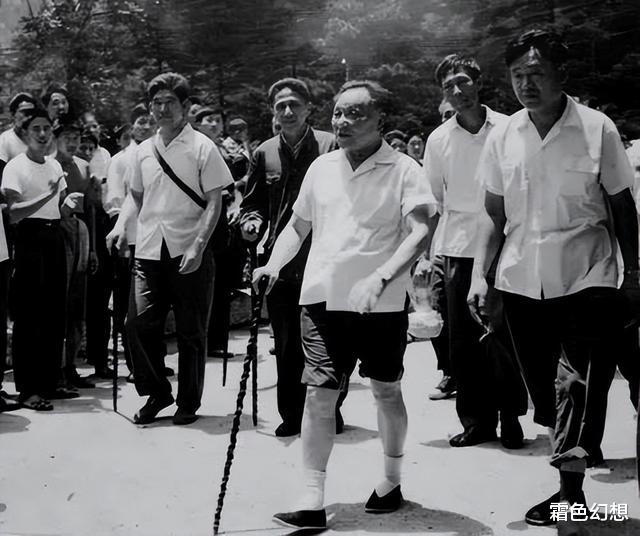 电影|邓小平与香港明星合影,有着很深的时代背景,一直影响至今