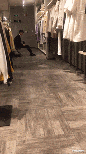 大叔|大叔刷了200万礼物，终于在如家跟网红女神见面，场面不忍直视！哈哈哈