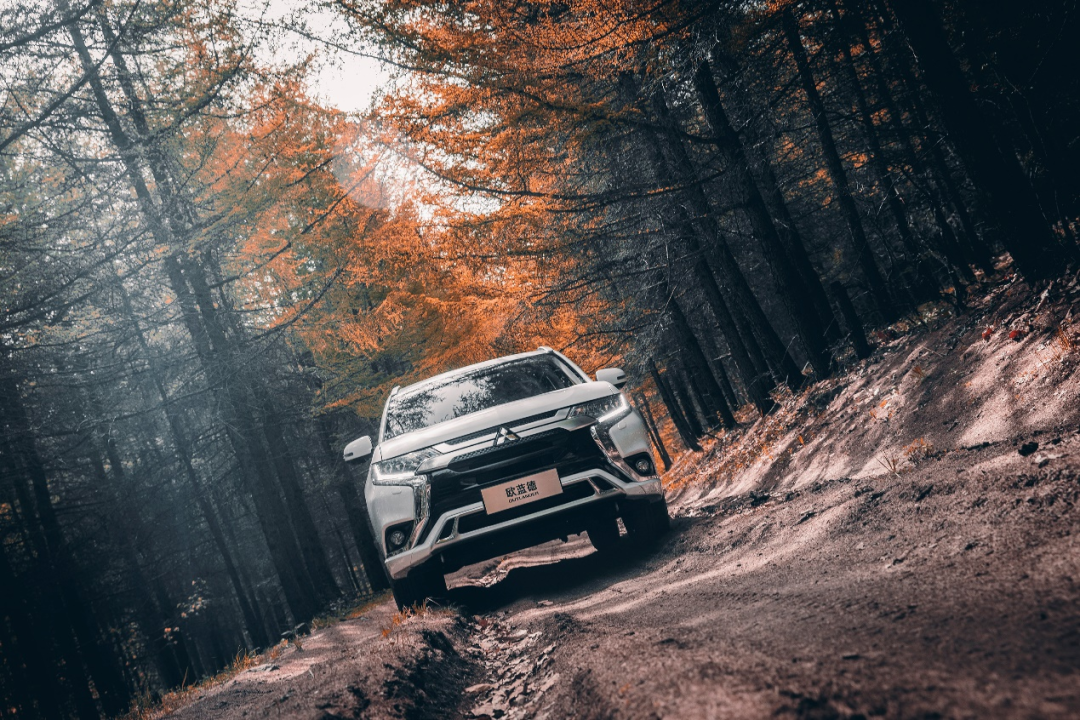 三菱欧蓝德|旅行笔记，欧蓝德勇闯黑熊谷