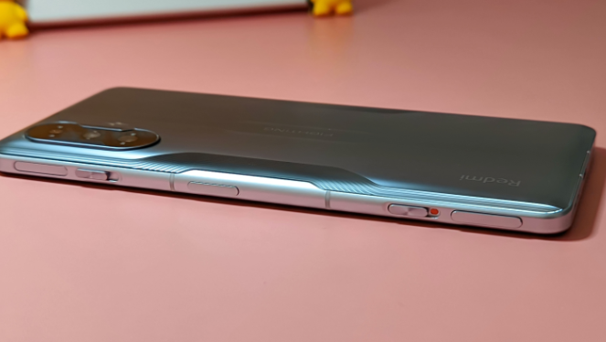 三星|红米K50电竞版核心参数曝光,老版本加速退位,12+256G跌至2000元