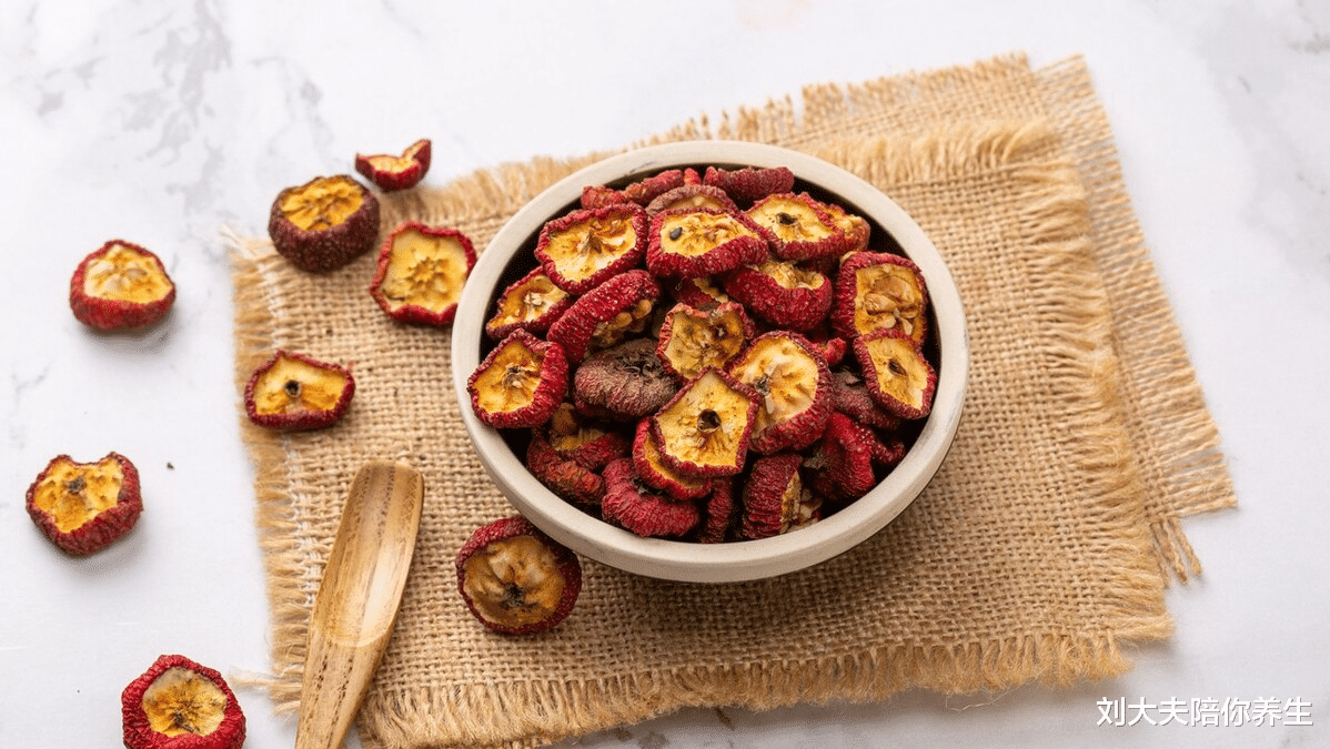 红枣|夏天养心首选“红色”食物，红枣加它，能够降血压、化瘀血！