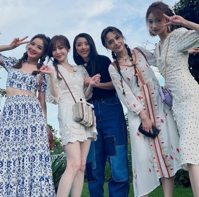 杀青|《乐队的海边》赶上末班车正式杀青！Jessica退出杀青录制？