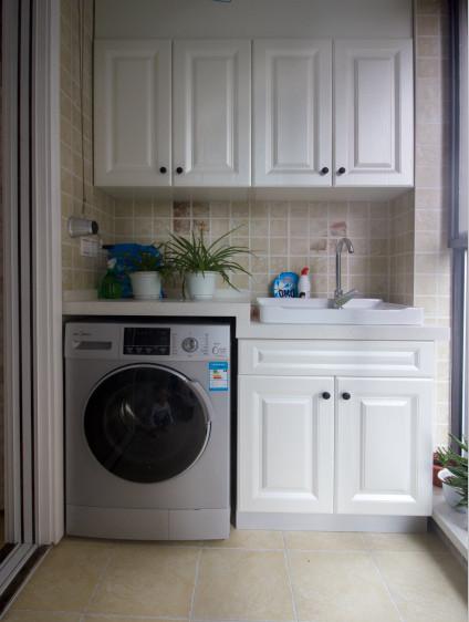 晒晒85平小三房，全屋的定制柜子实在漂亮，邻居看了都赞不绝口！