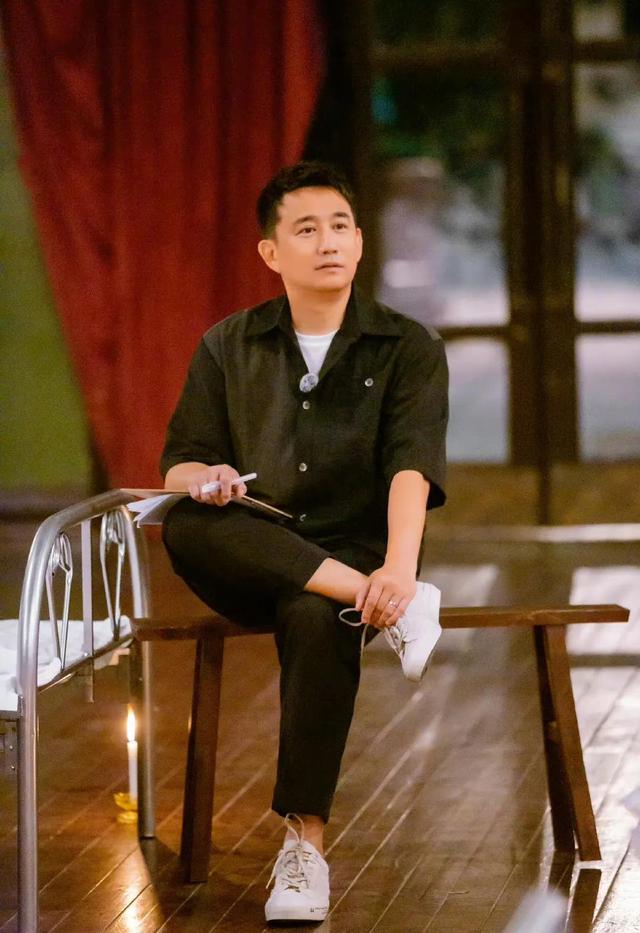 温峥嵘|演员温峥嵘：嫁初恋生一子，44岁风采依旧